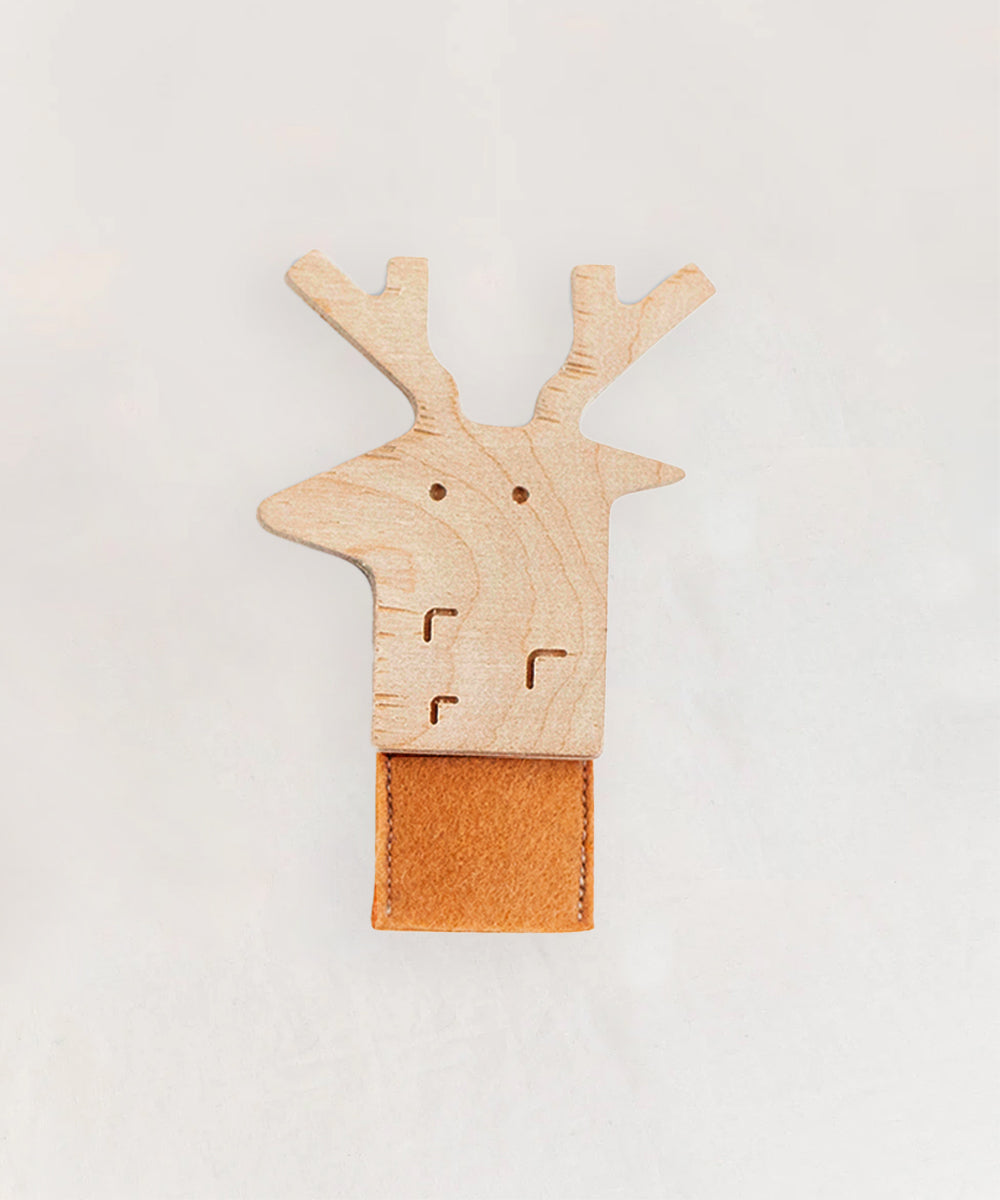 Le Deer Finger Puppet