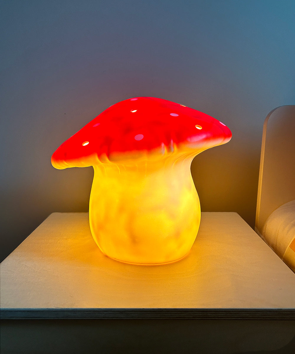 Le Big Mushroom Lamp